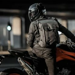 Kriega Backpack - Max 28 -Motorcycle Accessories Sales kriega max28 life3